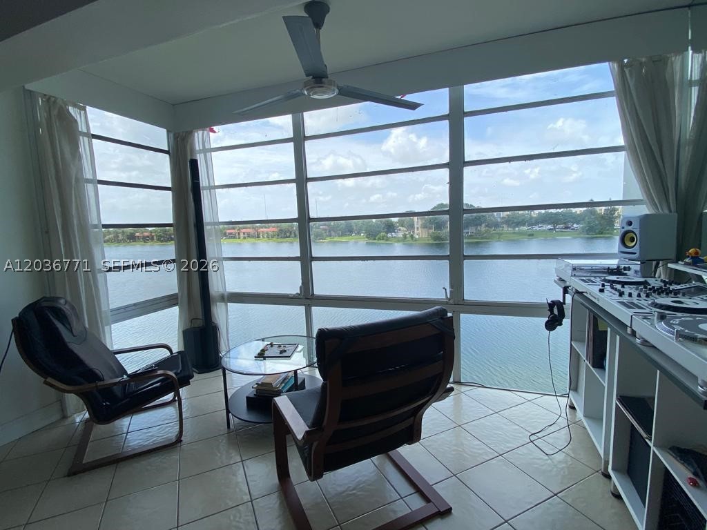 AZURE LAKE CONDO - Residential Lease