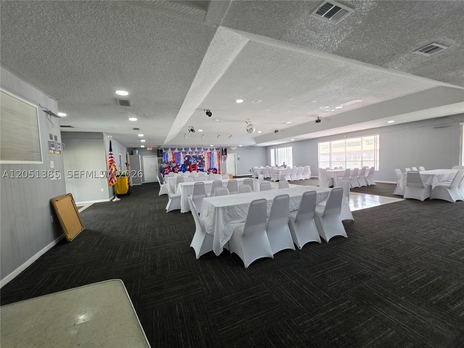 COURTYARDS OF BROWARD COND - Residential Lease