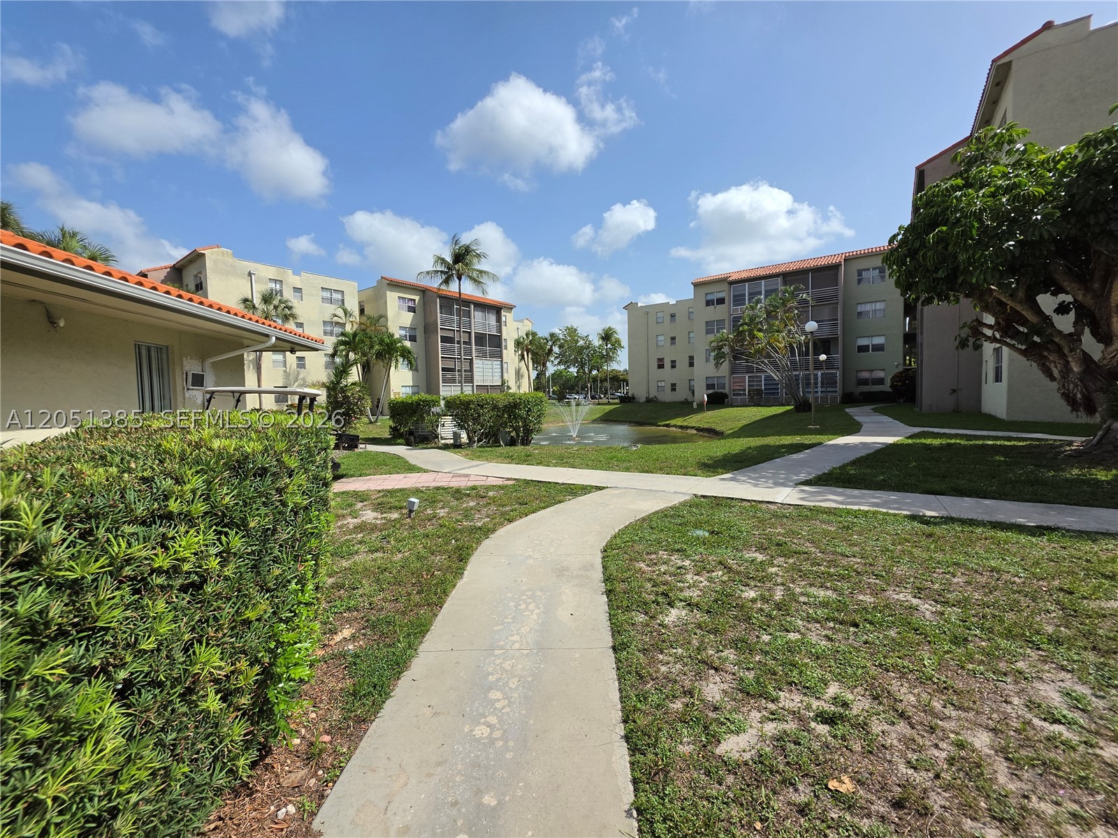 COURTYARDS OF BROWARD COND - Residential Lease