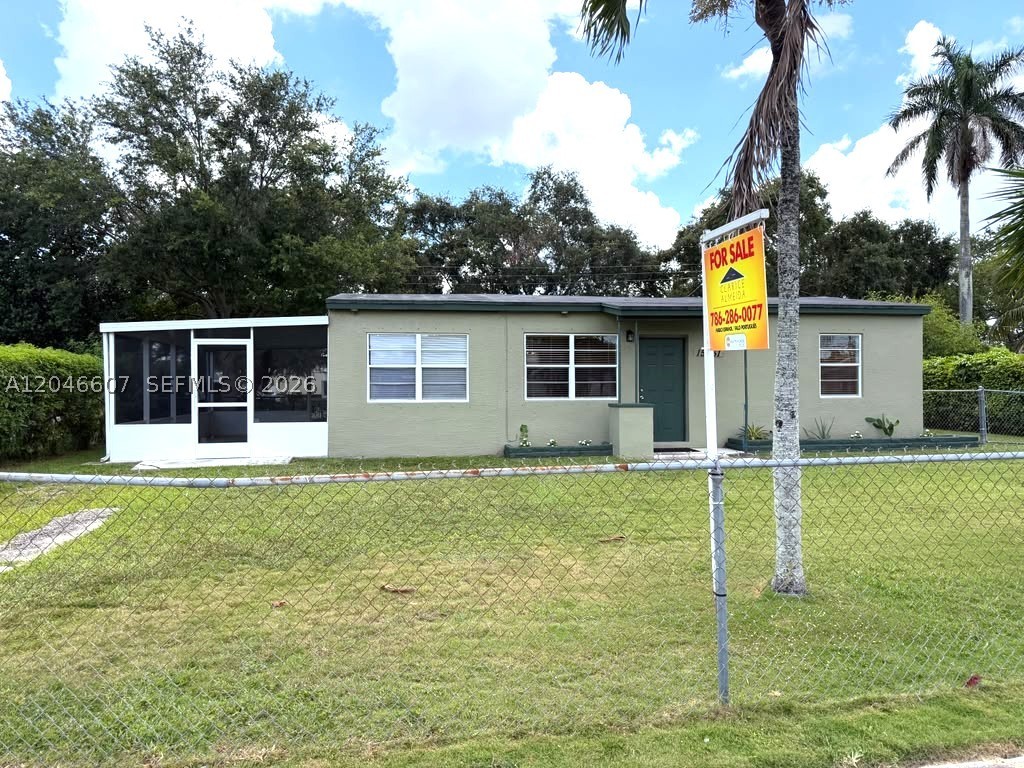 DIXIE CUP MANOR - Residential