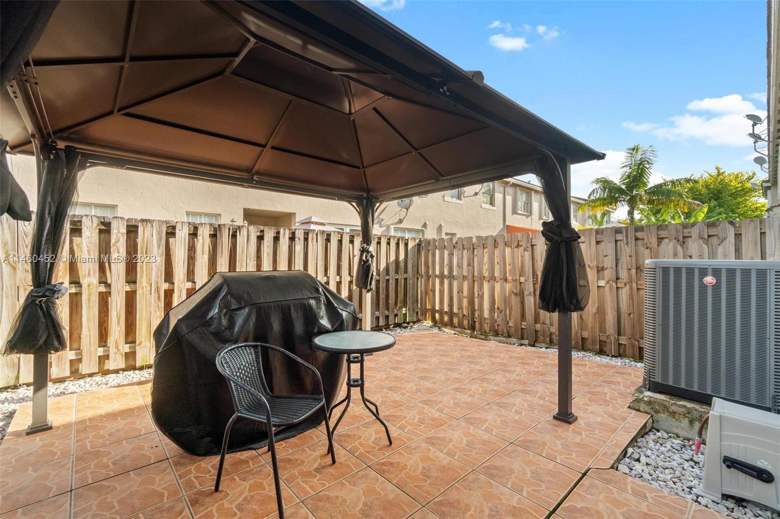 GRAND LAKES PHASE III - Residential