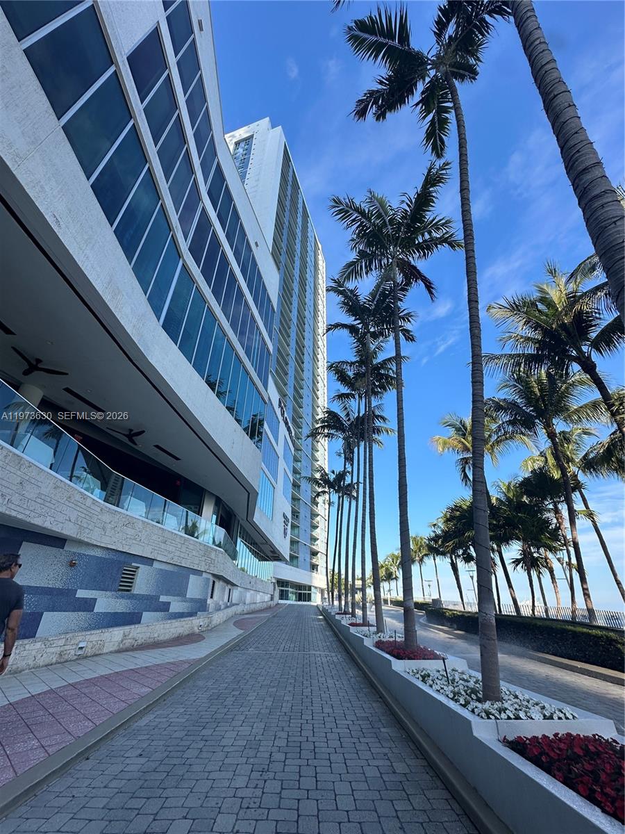 ONE MIAMI EAST CONDO - Residential