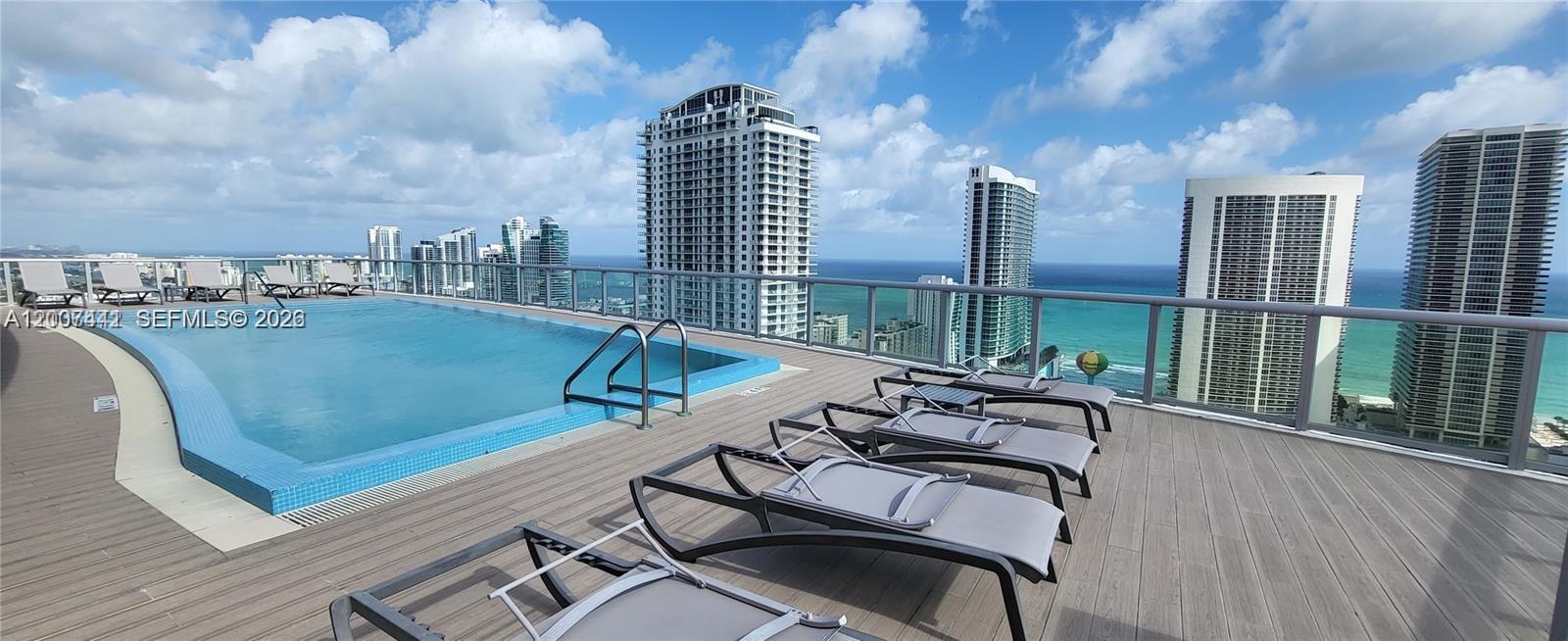 BEACHWALK CONDOMINIUM - Residential