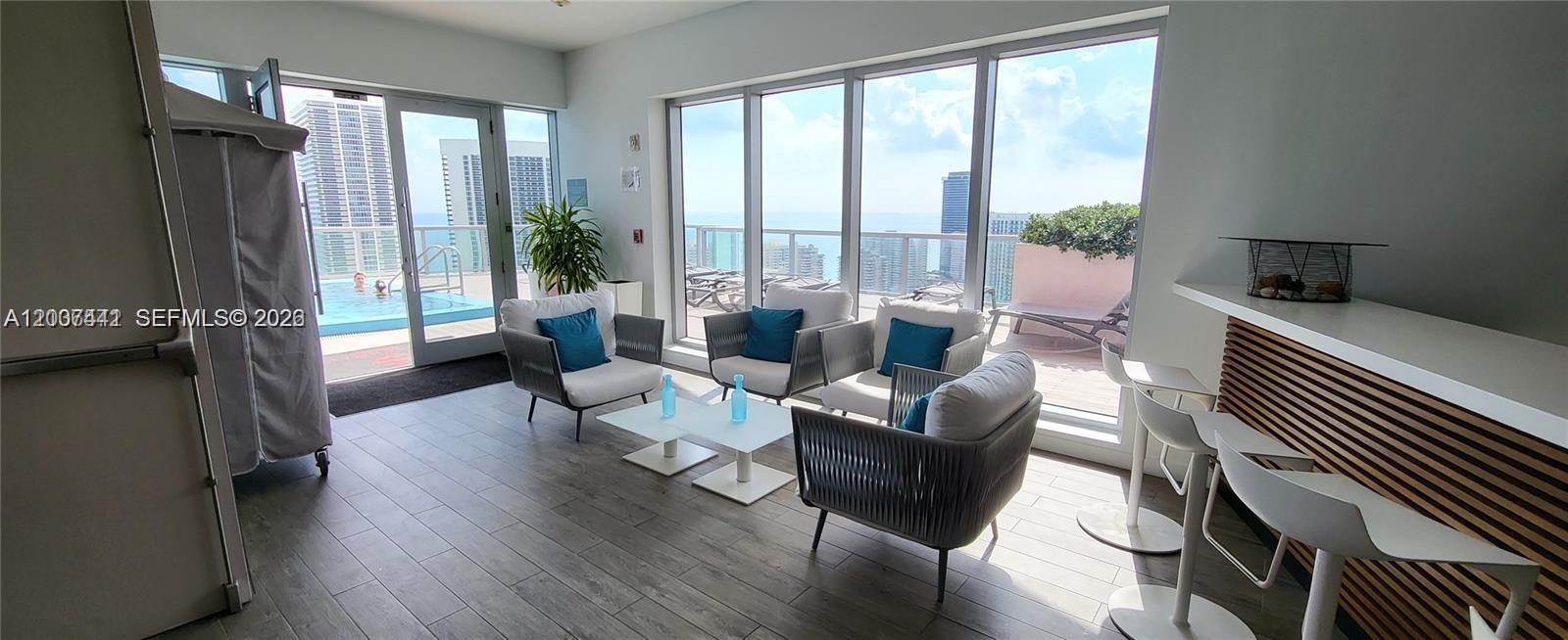 BEACHWALK CONDOMINIUM - Residential