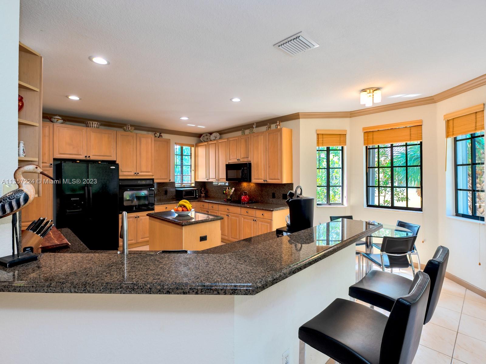MARIPOSA POINTE AT WESTON - Land