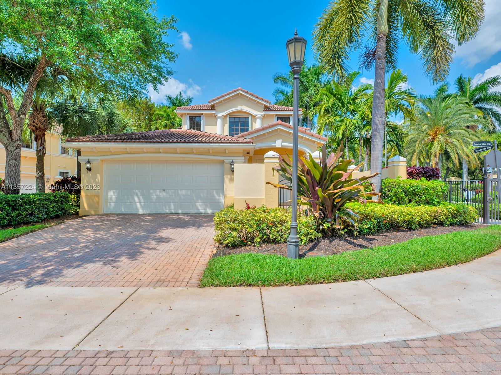 What a beautiful location in the heart of Weston! 
With your own private neighborhood entrance connecting you directly to Weston Town Center; a fun place to enjoy shopping, dining, and daily entertainment. 
                            Beautiful, pleasant, immaculately kept house full of natural light and delightful rooms. 
This spectacular Townhouse built by Arvida in a stand-alone building with only 2 units, an abundance of windows to allow lots of natural light, and an air conditioned terrace sunroom with high impact windows make this residence uniquely different from other units in the community.  
Take advantage of this great opportunity to own 2,495 sq ft at this price in Weston, FL. 
Come enjoy the lifestyle you deserve.