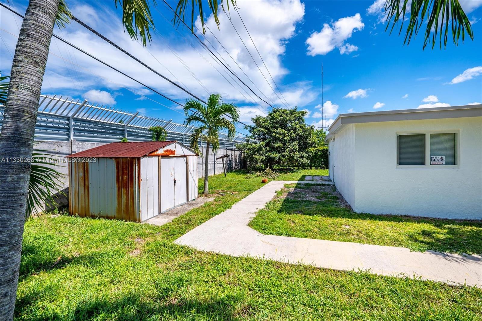 MIAMI GARDENS ESTATES SEC - Residential