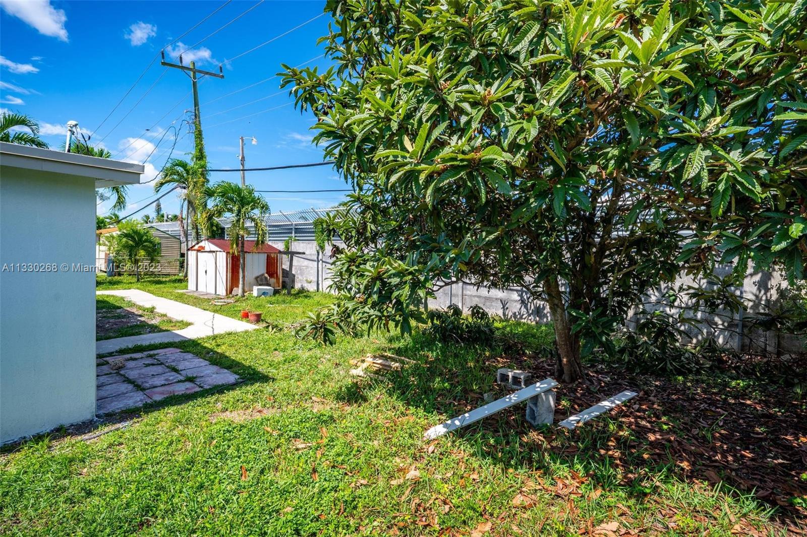 MIAMI GARDENS ESTATES SEC - Residential