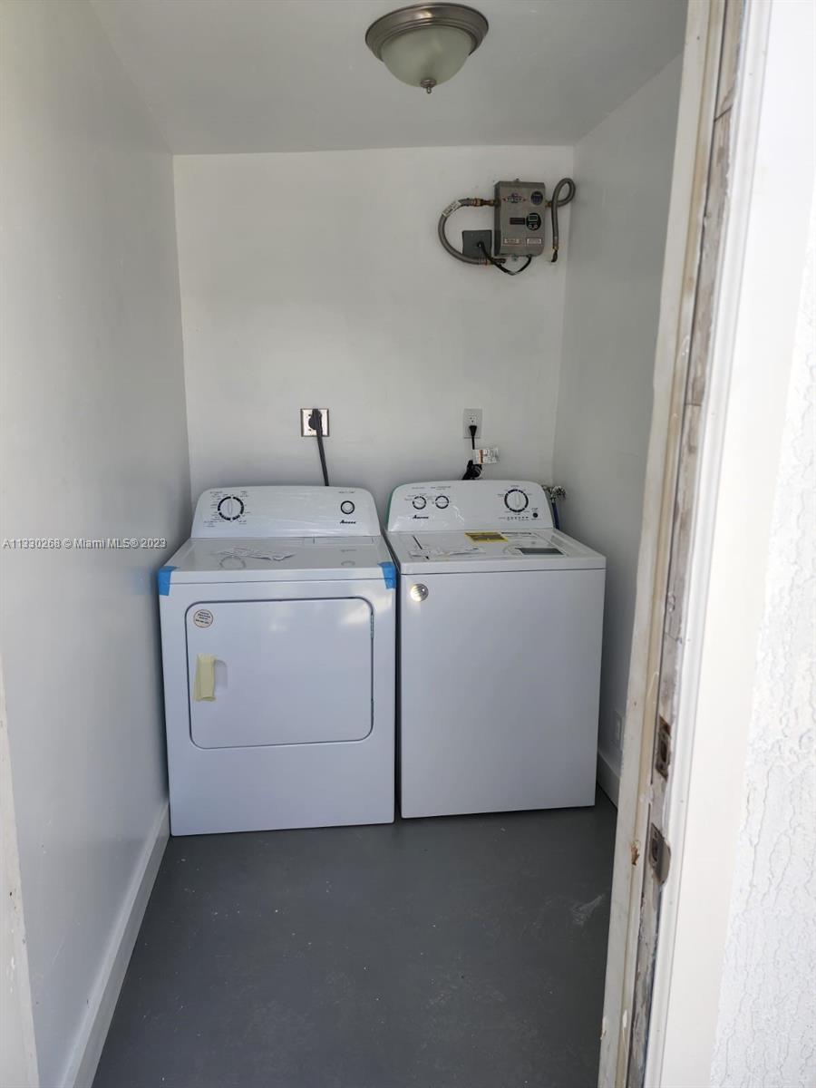 MIAMI GARDENS ESTATES SEC - Residential