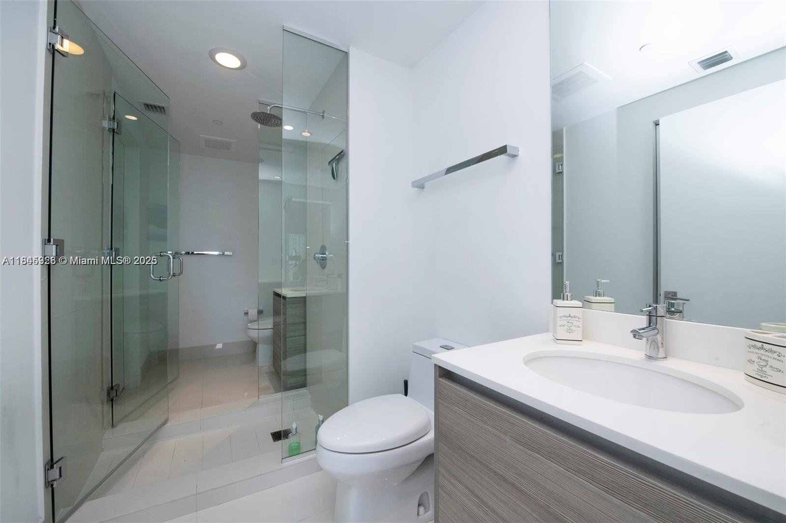 3401 MIDTOWN CONDO - Residential