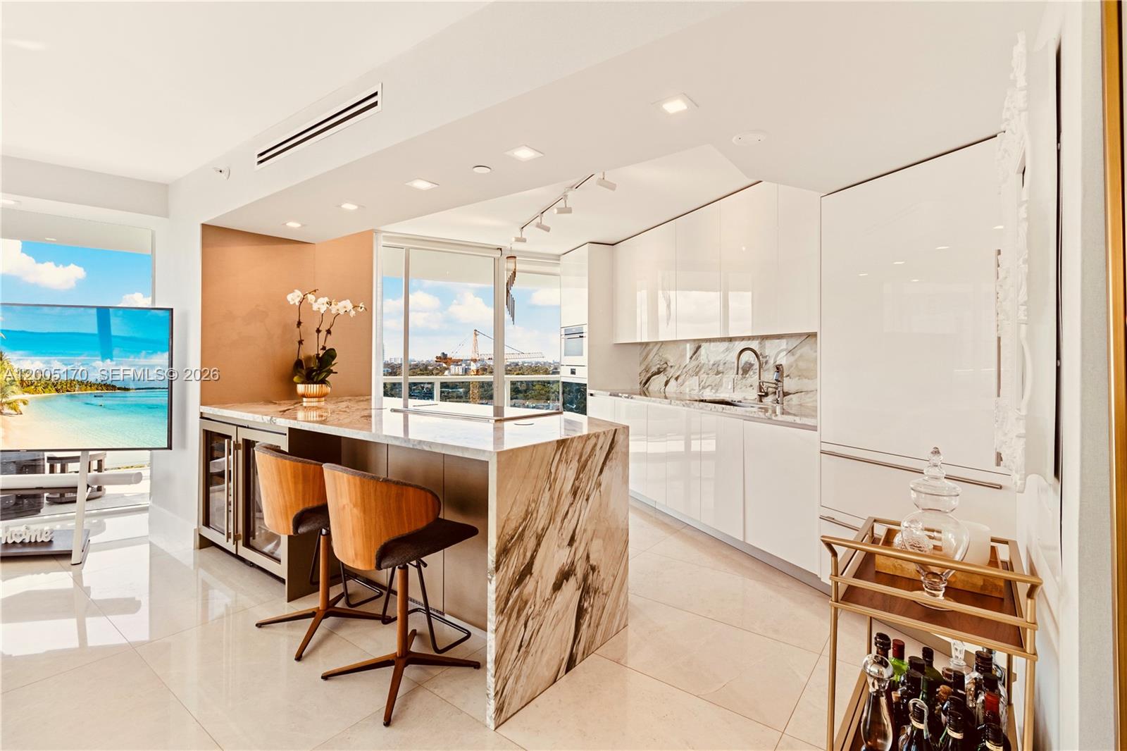 Bristol Tower Condo - Residential
