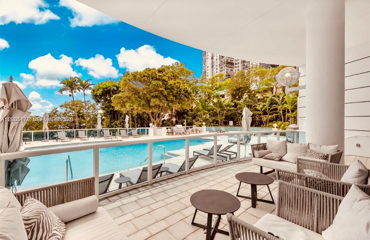 Bristol Tower Condo - Residential