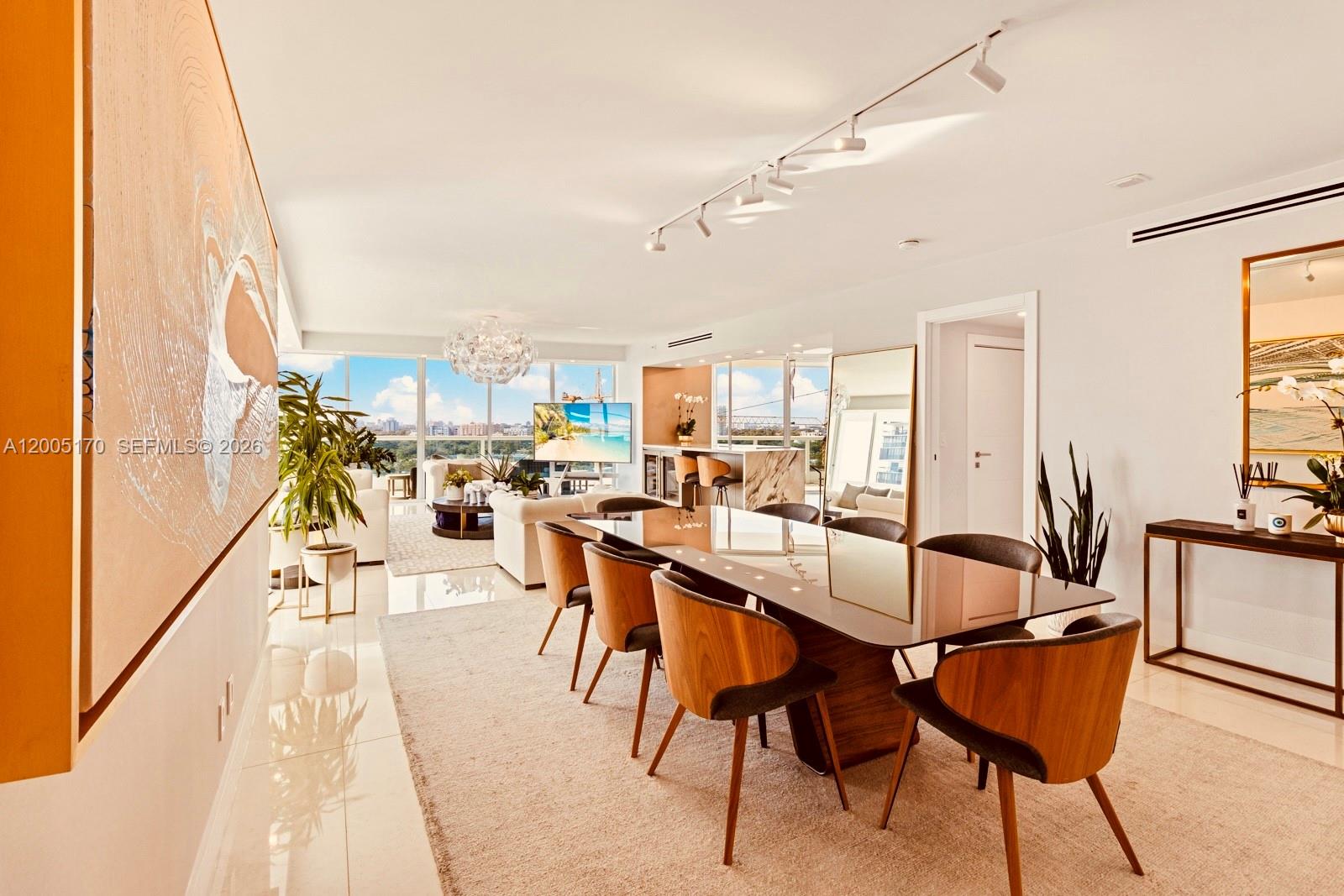 Bristol Tower Condo - Residential
