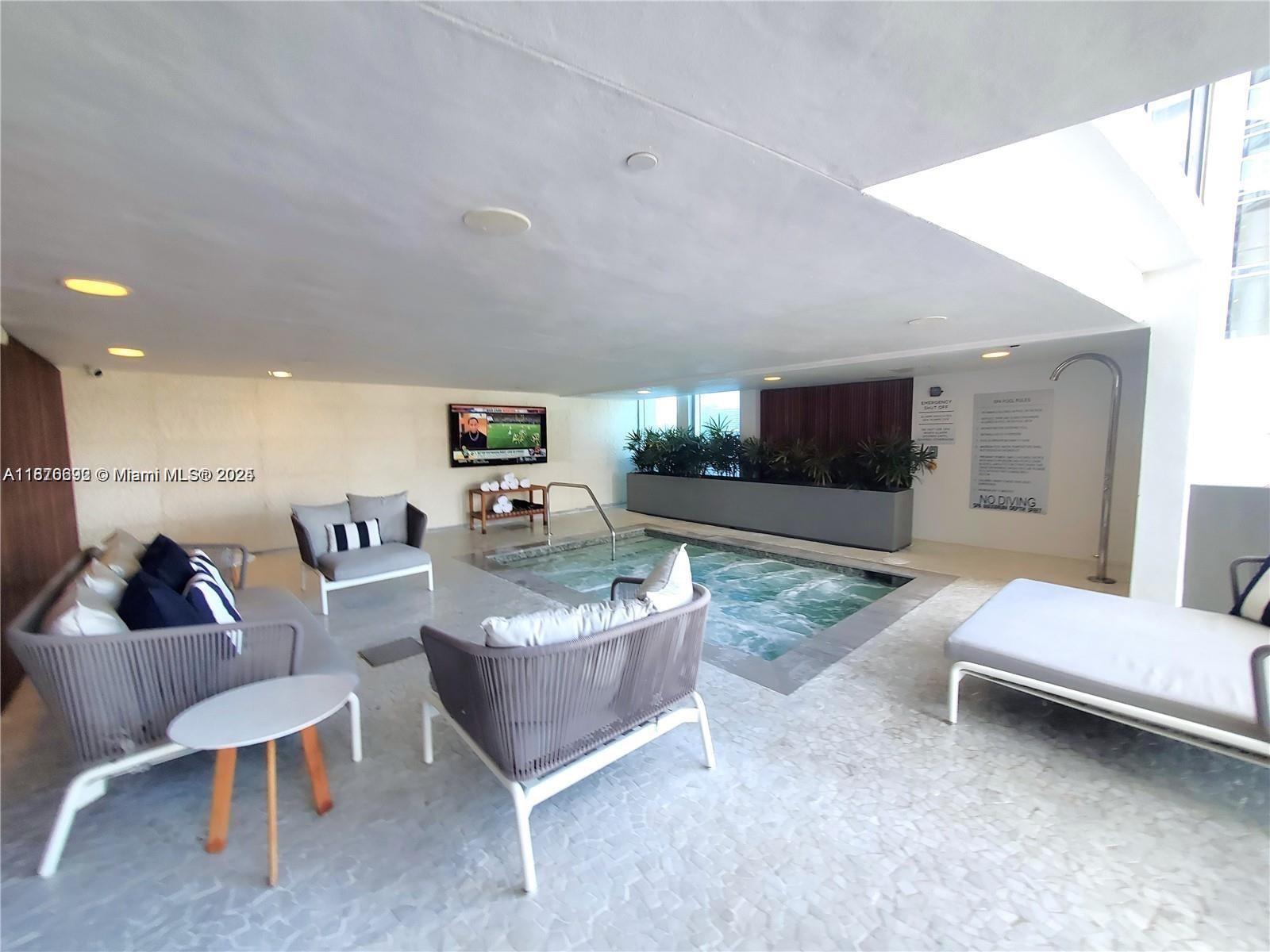 JADE BEACH CONDO - Residential Lease