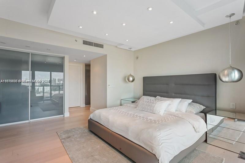 JADE BEACH CONDO - Residential Lease