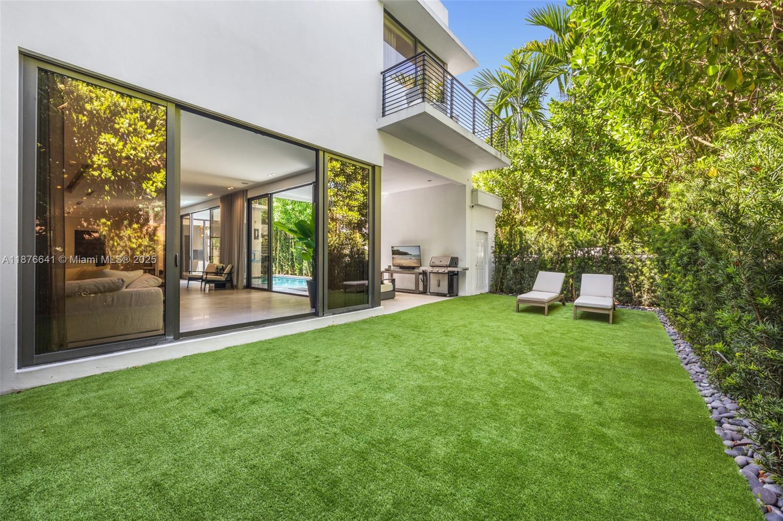 OCEAN VIEW HEIGHTS - Residential