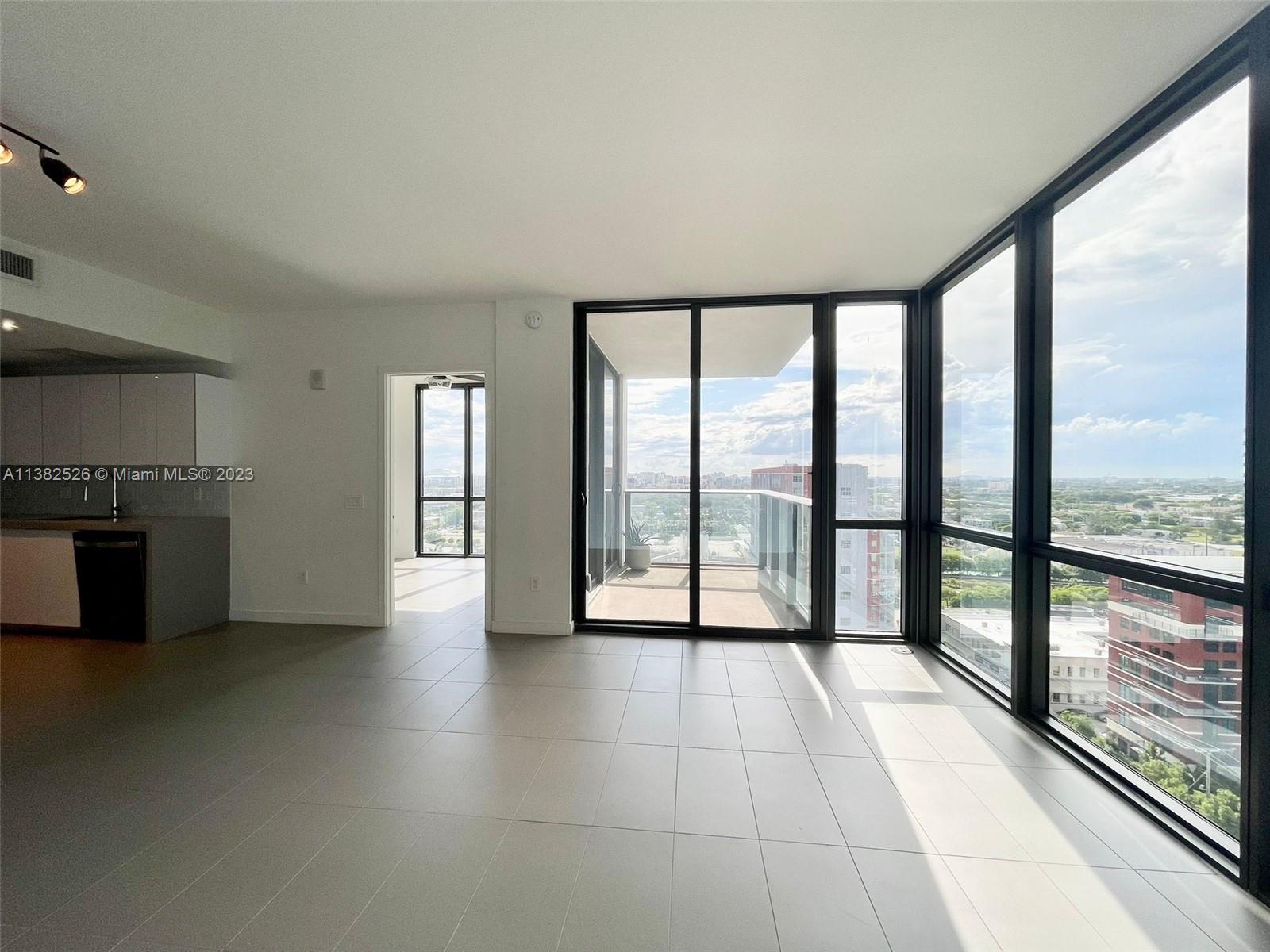 CANVAS CONDO - Residential Lease