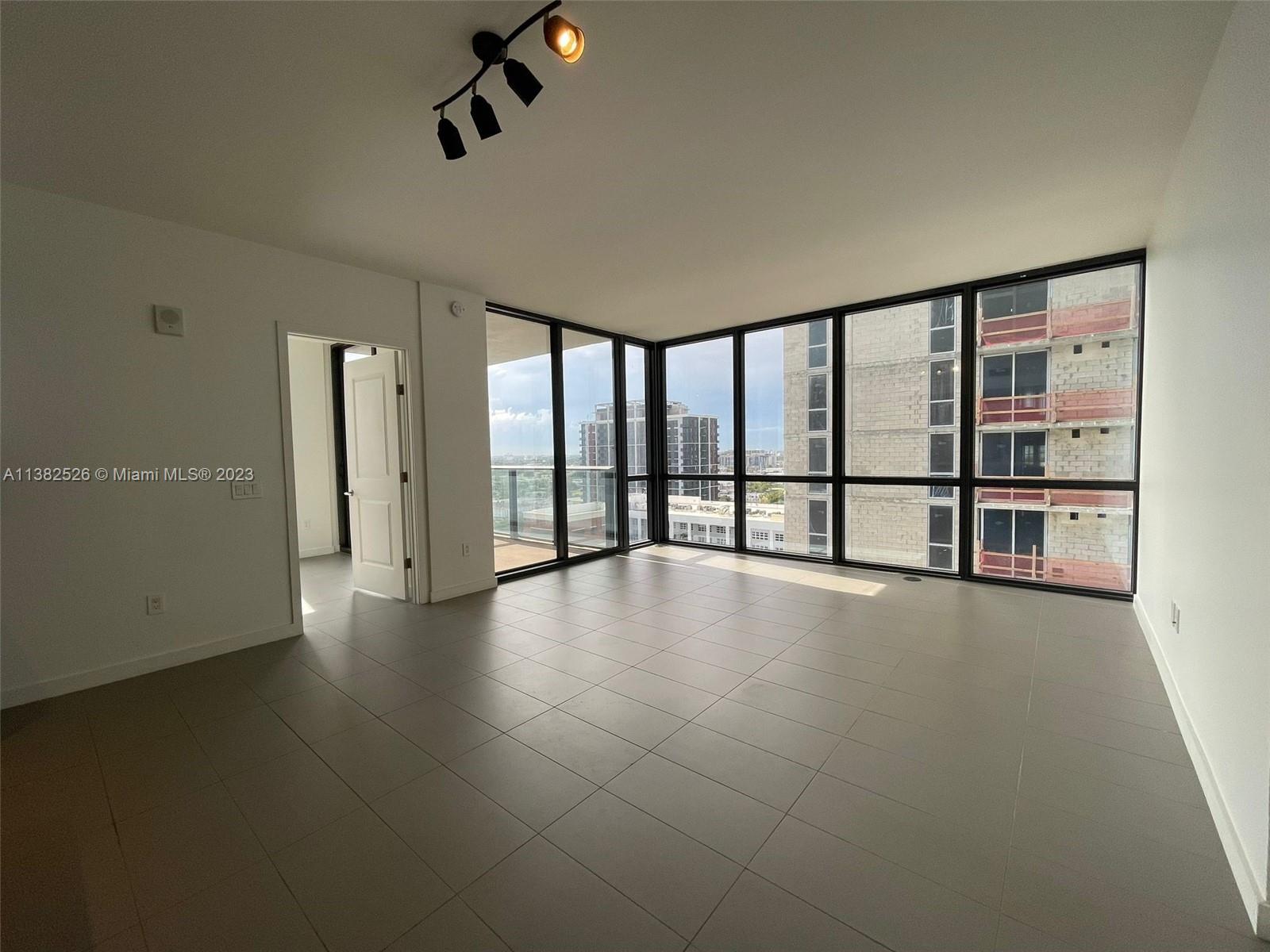 CANVAS CONDO - Residential Lease