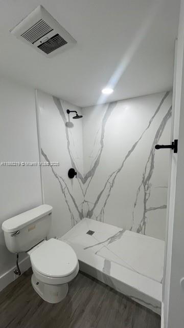JADE WINDS GROUP - - Residential Lease