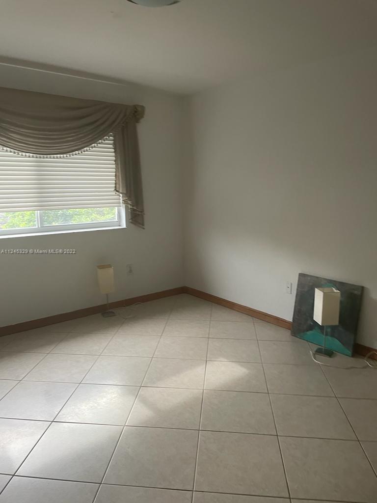 LAS BRISAS AT DORAL CONDO - Residential Lease