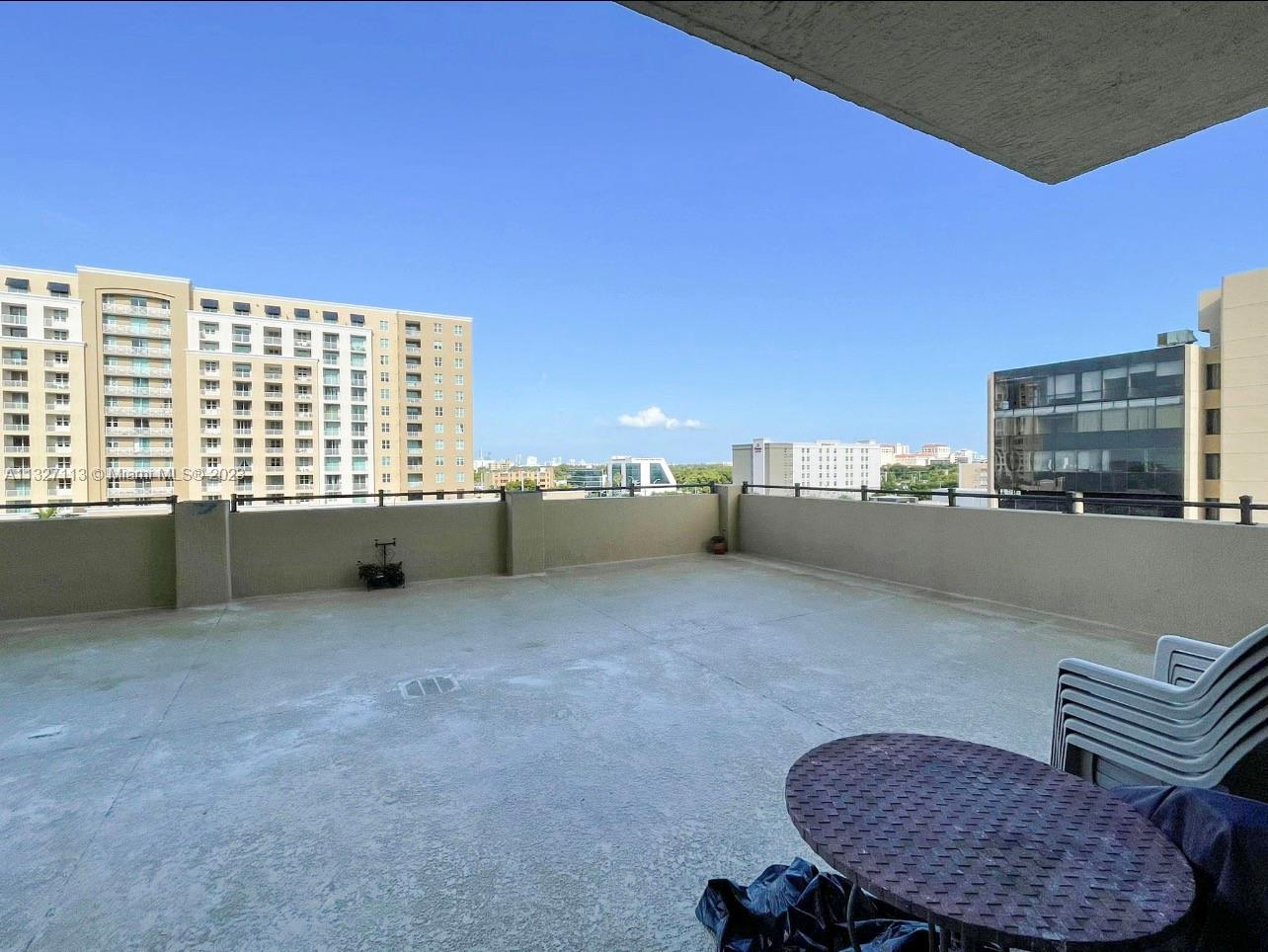 KEYSTONE PARK CONDO - Residential