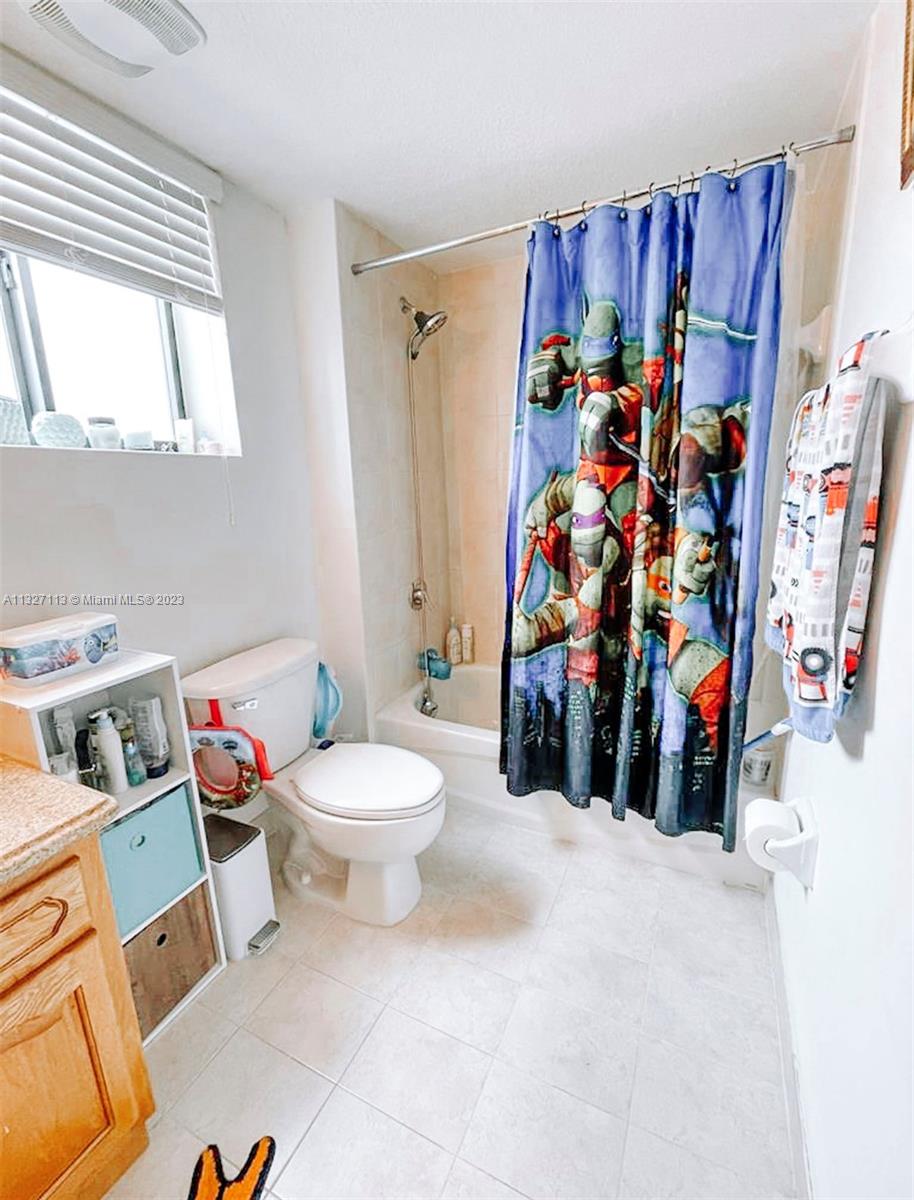 KEYSTONE PARK CONDO - Residential