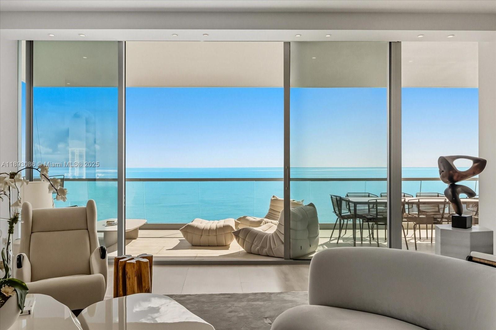 Turnberry Ocean Club - Residential