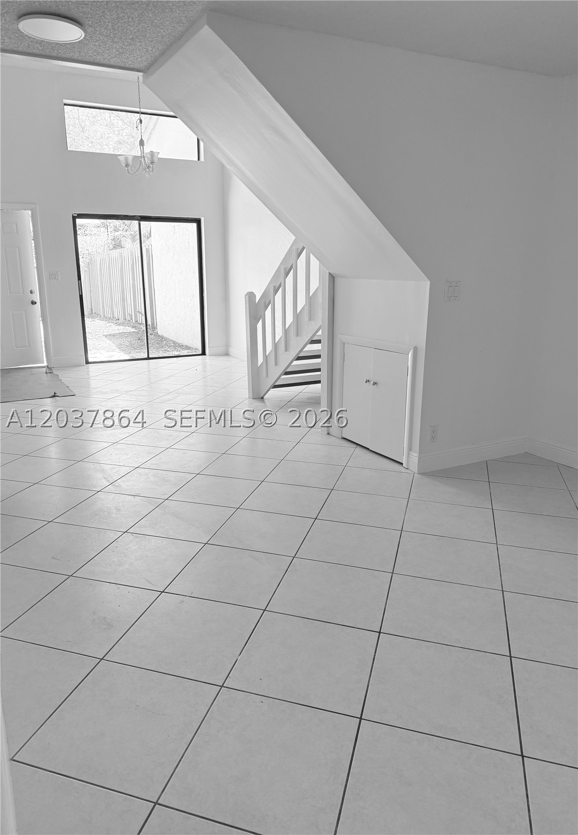 SABAL CHASE SEC 6 - Residential Lease