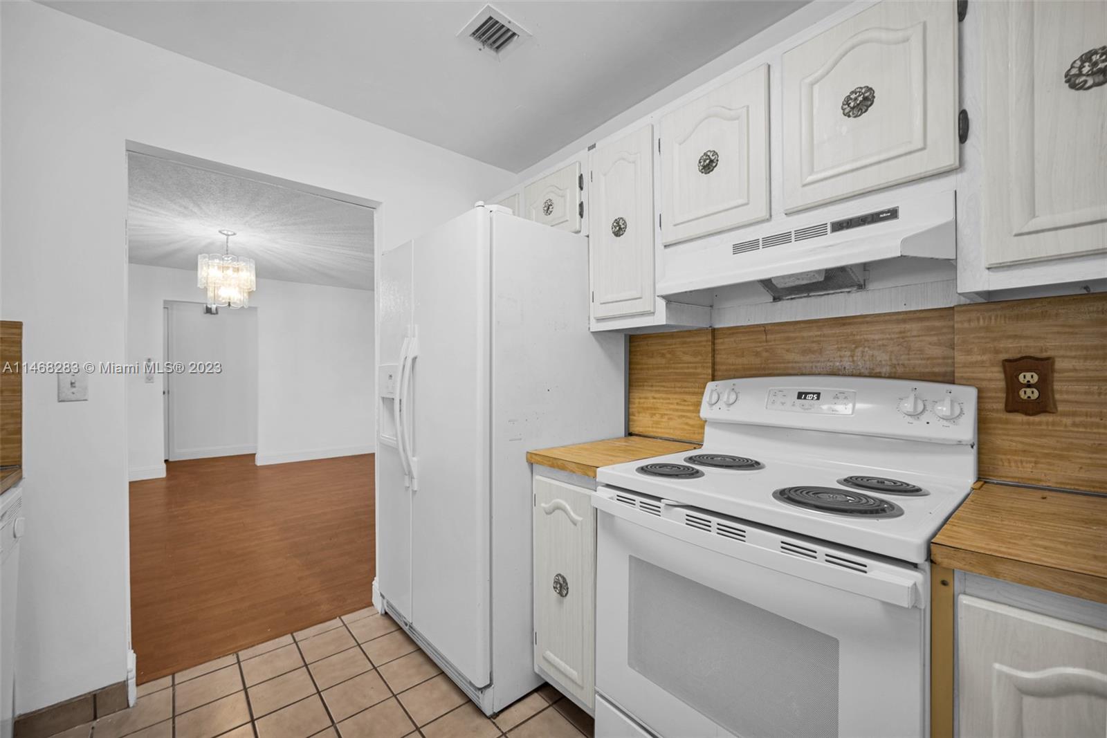 LAUDERDALE WEST 2 SEC - Residential