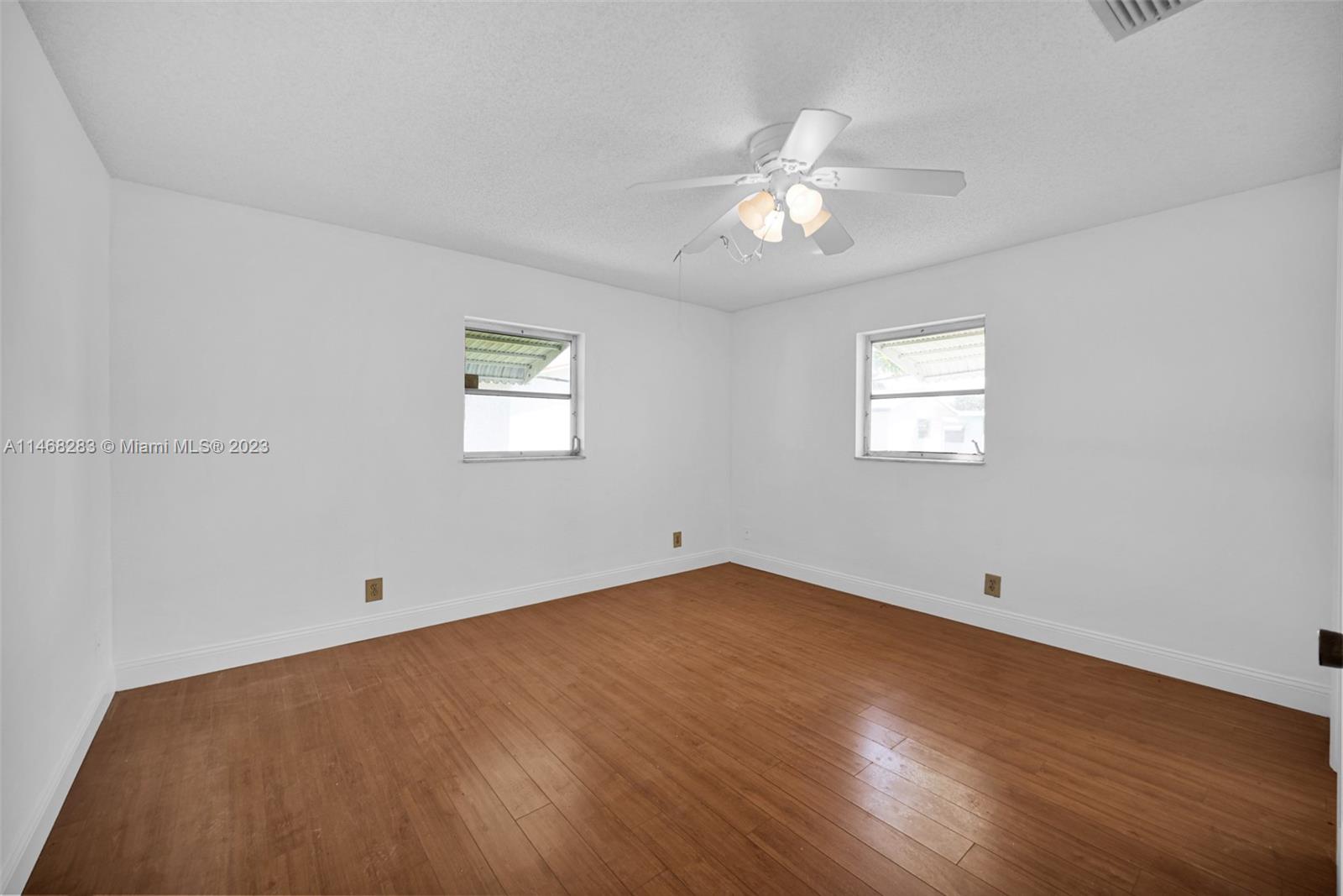 LAUDERDALE WEST 2 SEC - Residential