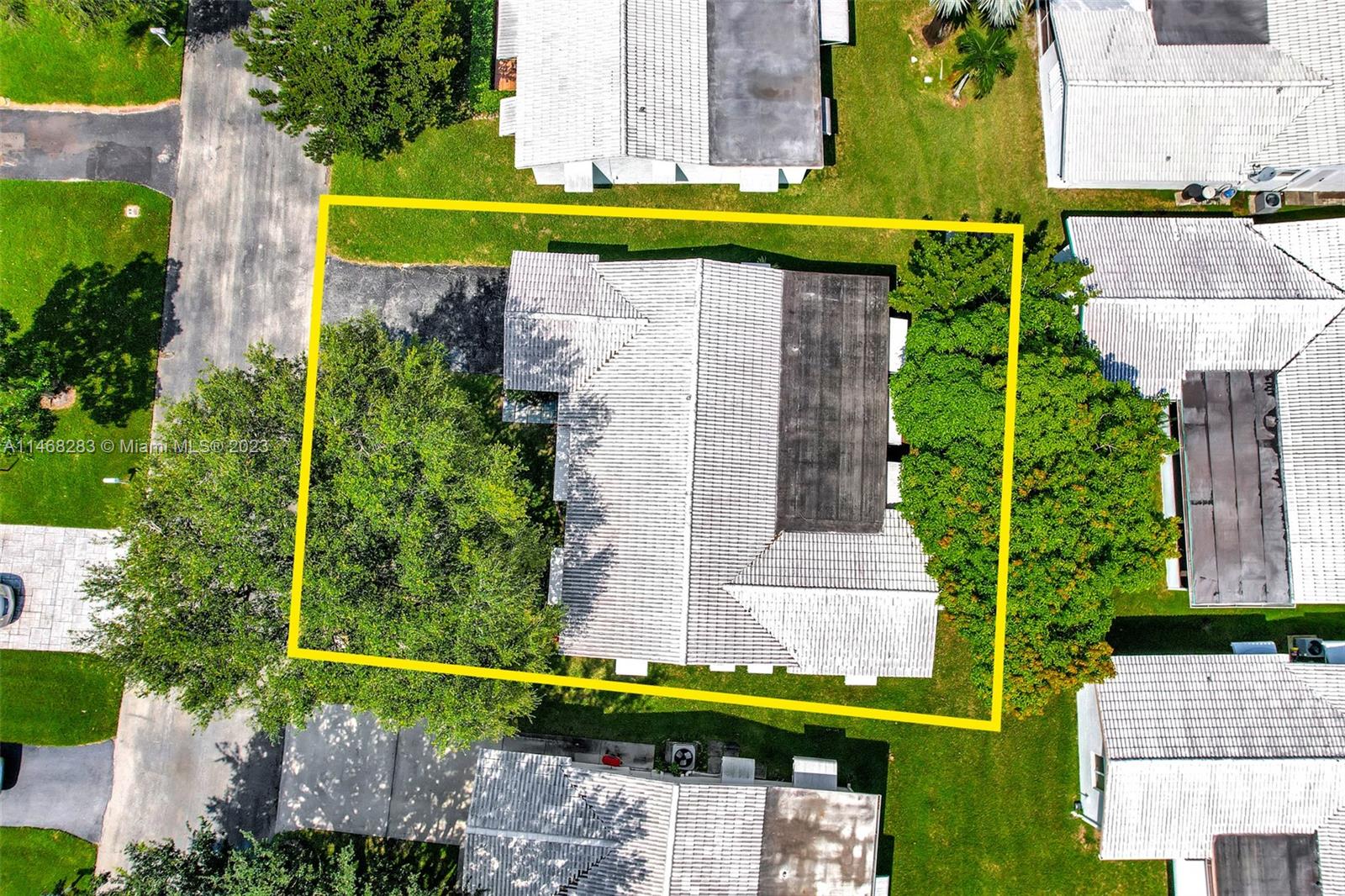LAUDERDALE WEST 2 SEC - Residential