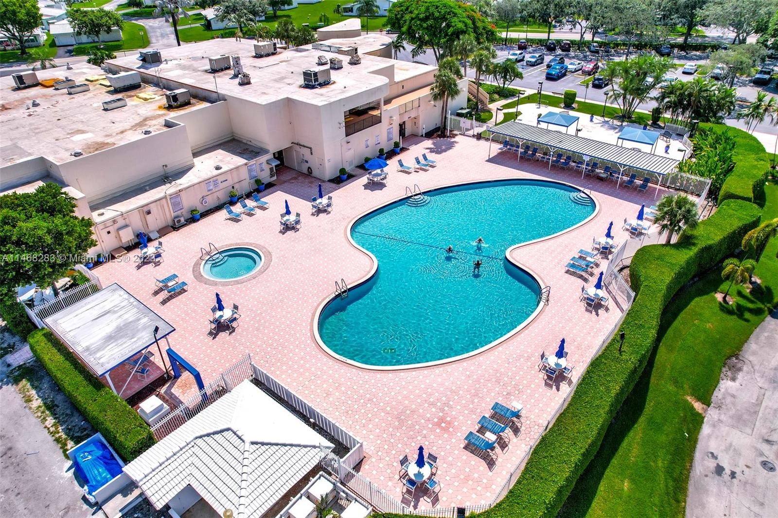 LAUDERDALE WEST 2 SEC - Residential