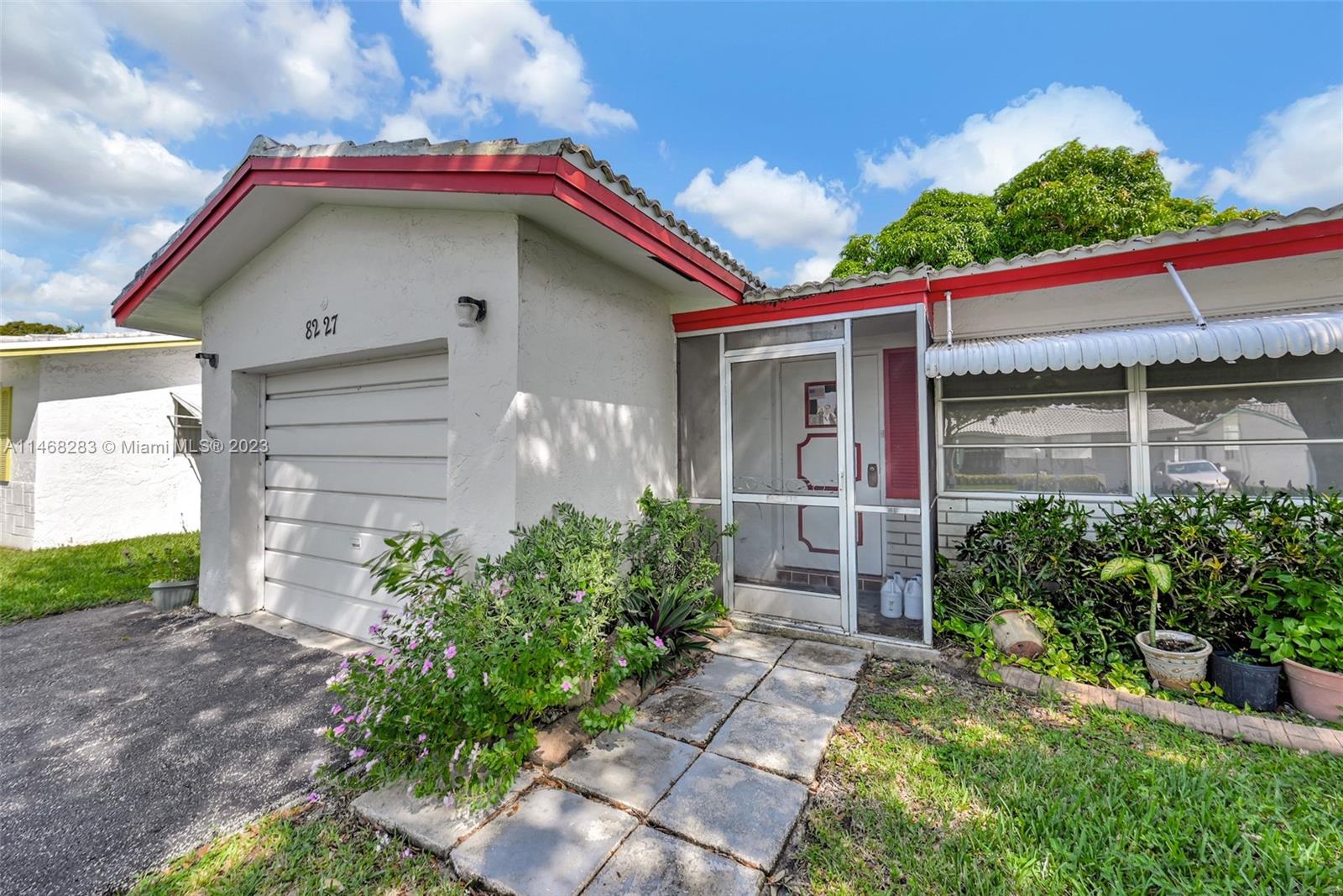 LAUDERDALE WEST 2 SEC - Residential