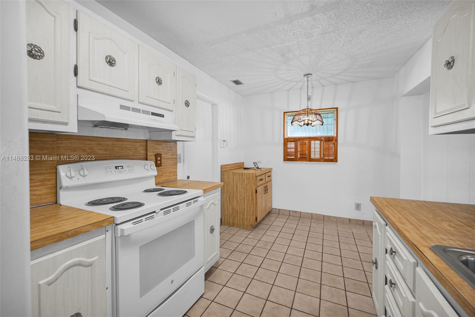 LAUDERDALE WEST 2 SEC - Residential