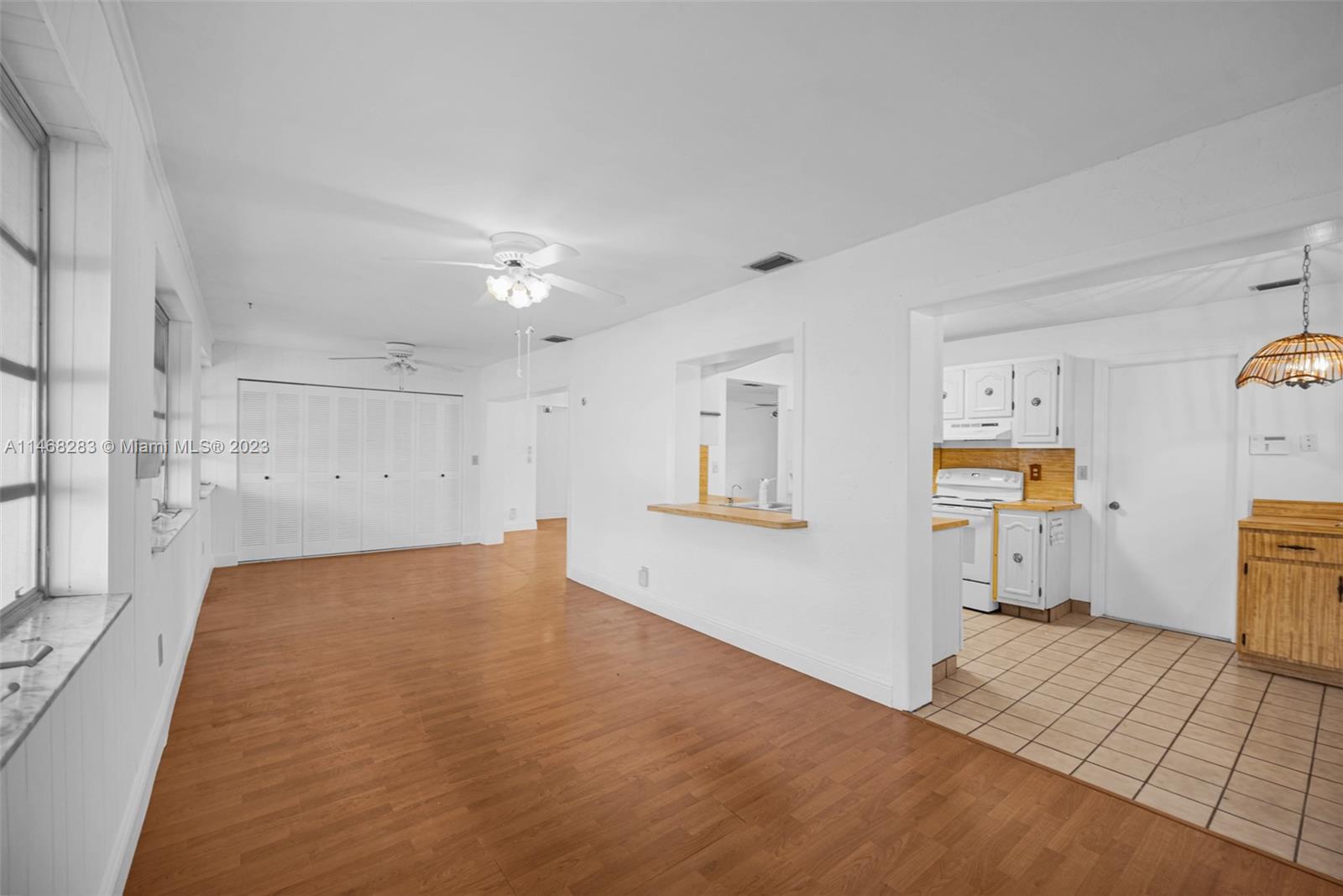 LAUDERDALE WEST 2 SEC - Residential