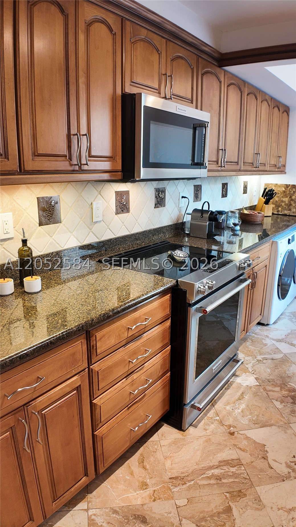 GREENSWARD VILLAGE CONDO - Residential Lease