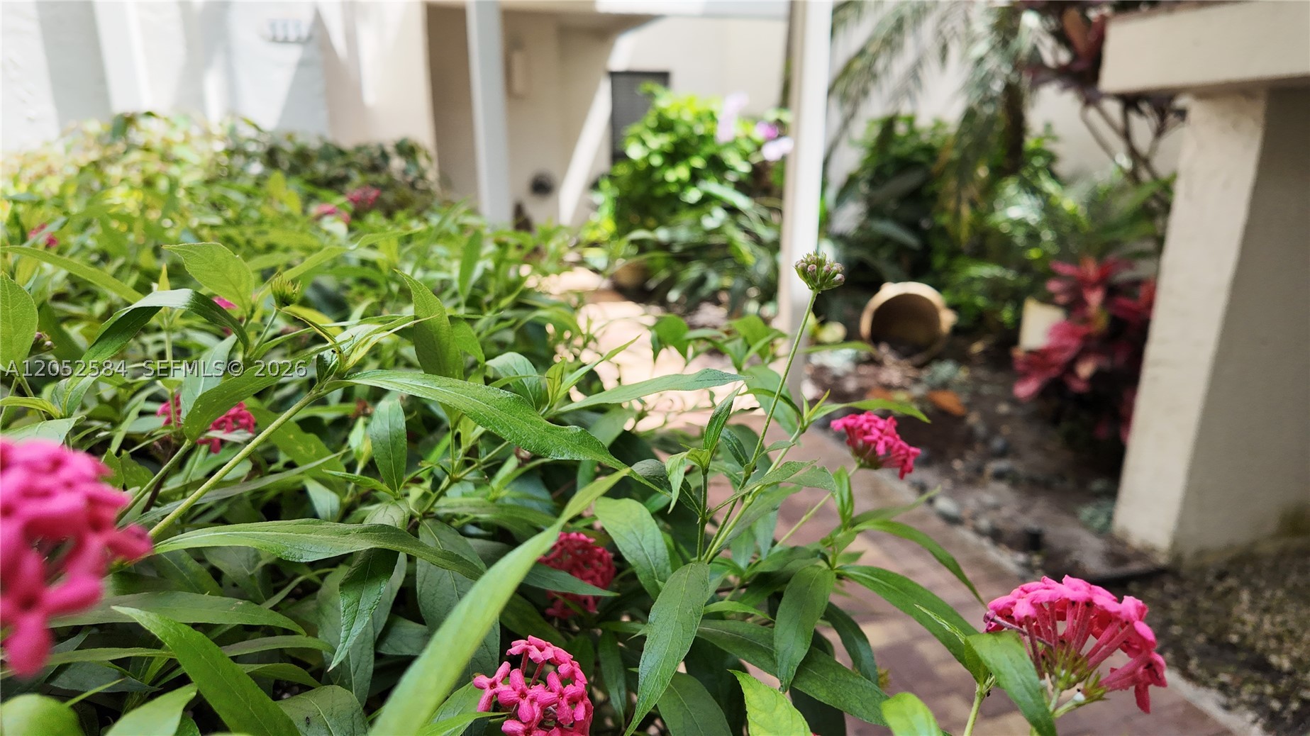 GREENSWARD VILLAGE CONDO - Residential Lease