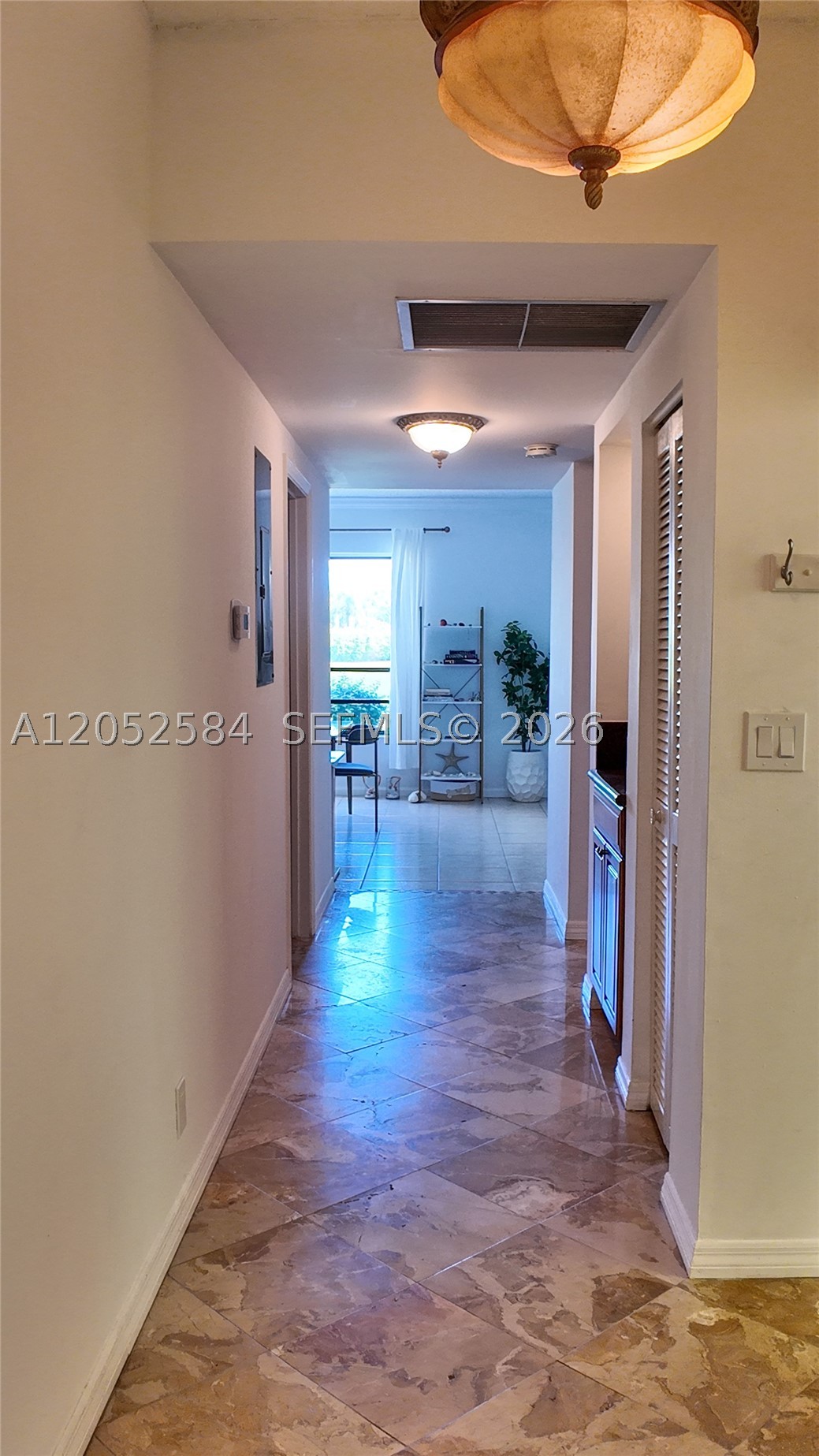 GREENSWARD VILLAGE CONDO - Residential Lease
