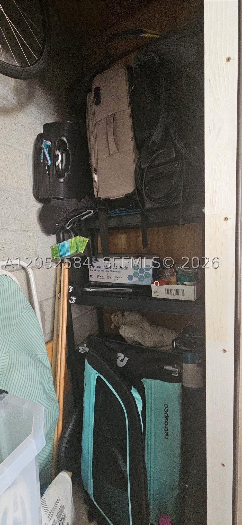 GREENSWARD VILLAGE CONDO - Residential Lease