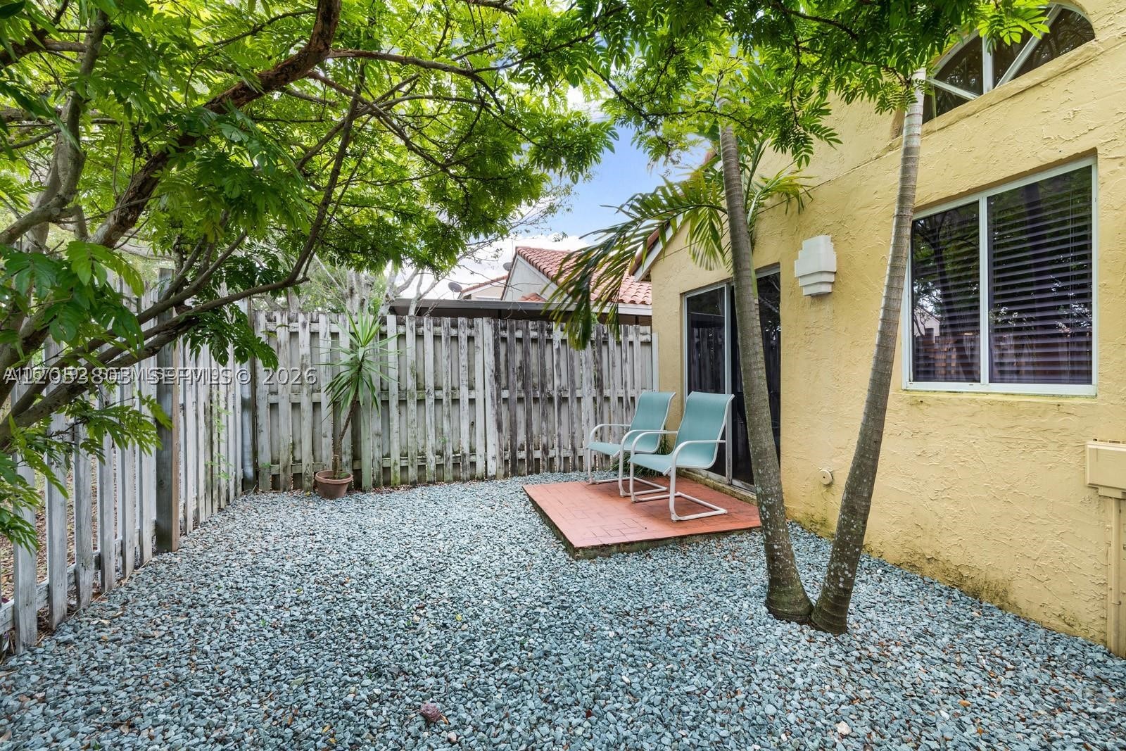 COUNTRY ISLES GARDEN HOME - Residential Lease