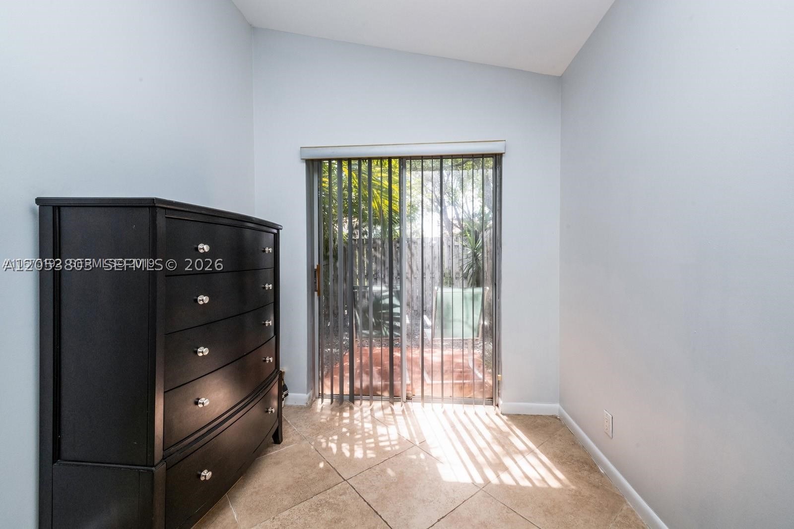 COUNTRY ISLES GARDEN HOME - Residential Lease