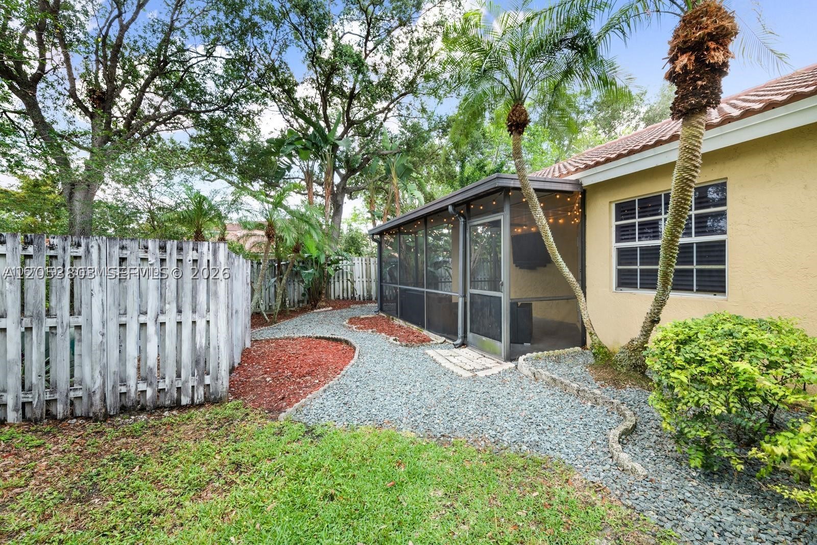 COUNTRY ISLES GARDEN HOME - Residential Lease