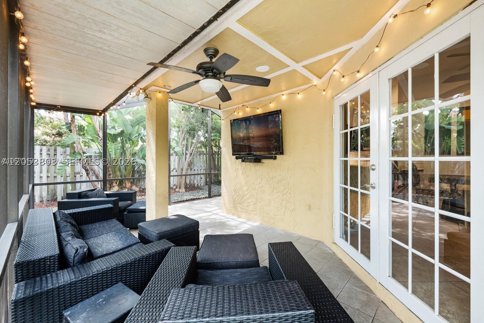 COUNTRY ISLES GARDEN HOME - Residential Lease