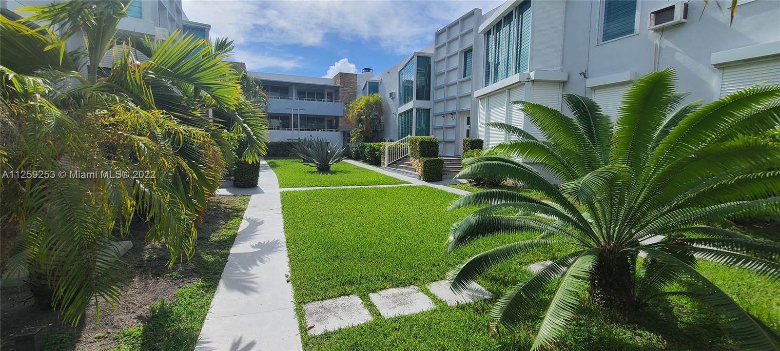 BROWNSTONE CO-OP APTS INC - Residential Lease