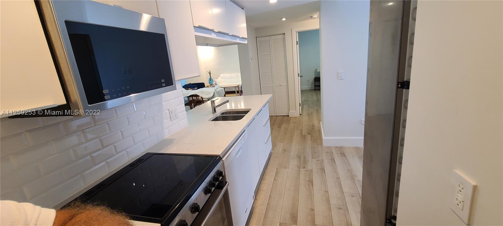 BROWNSTONE CO-OP APTS INC - Residential Lease