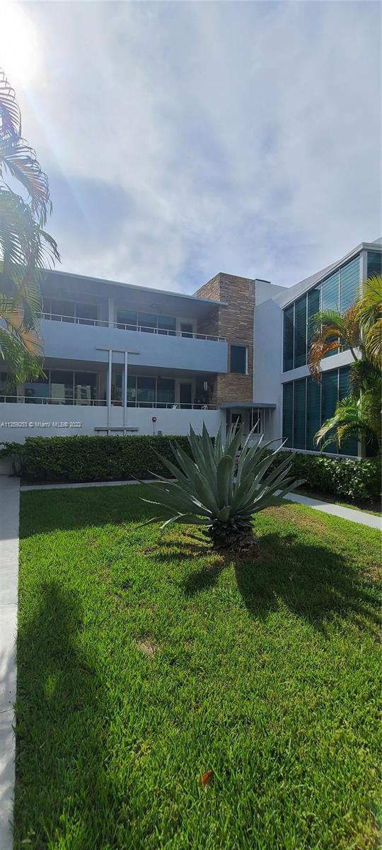 BROWNSTONE CO-OP APTS INC - Residential Lease