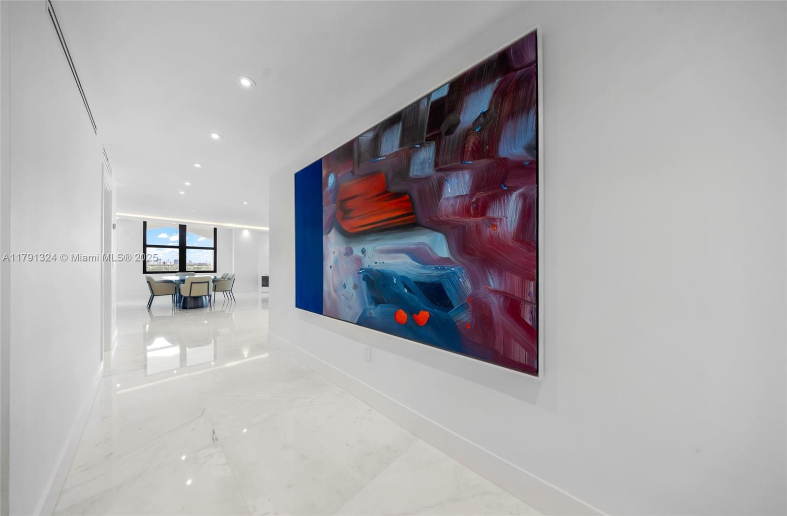 BALMORAL CONDO - Residential