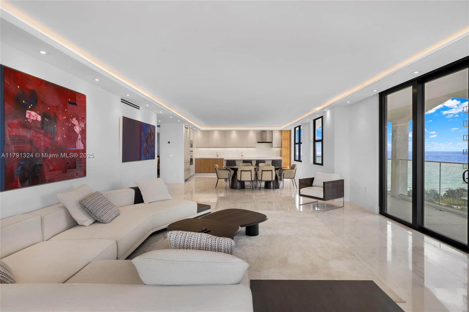BALMORAL CONDO - Residential