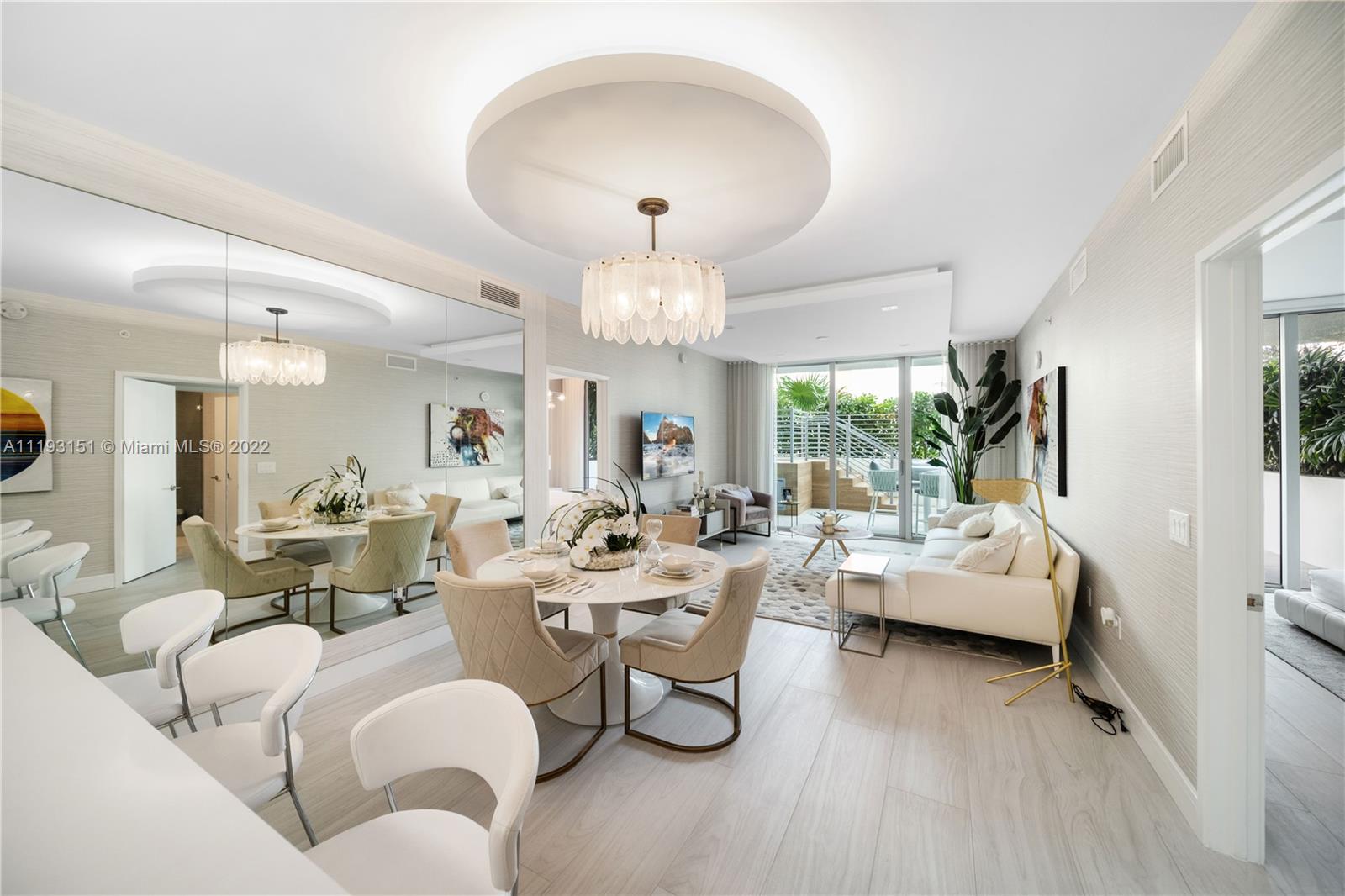 PARQUE TOWERS CONDO - Residential