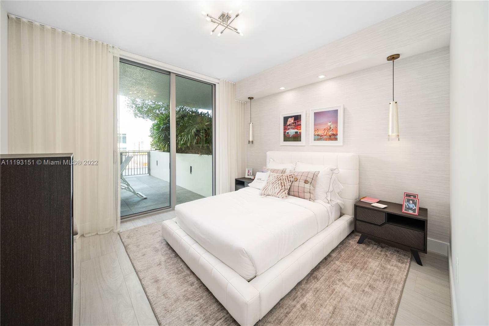 PARQUE TOWERS CONDO - Residential